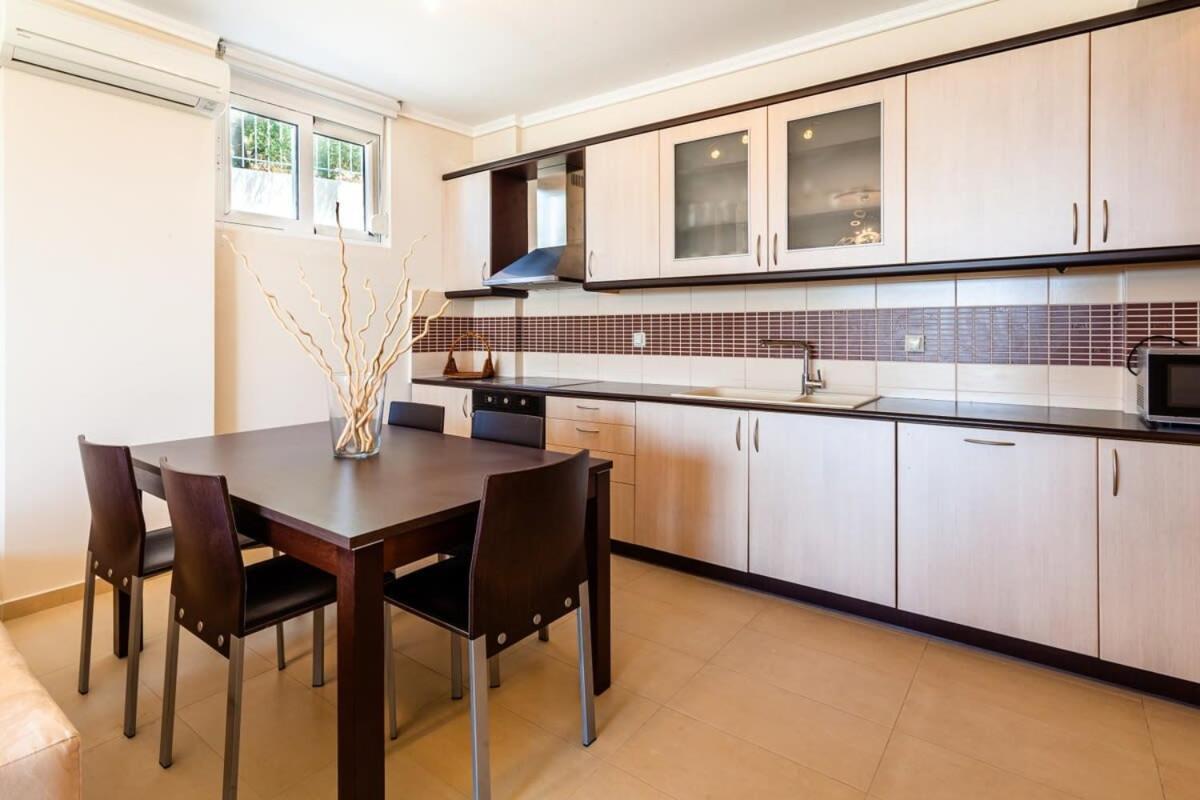 Villa Aigli Fully Equipped Getaway - Seaview Lux Retreat Kalamata Esterno foto